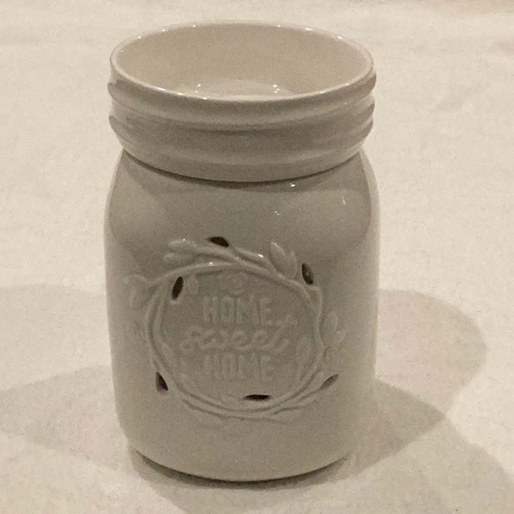 White Ceramic Home Sweet Home Wax Melter